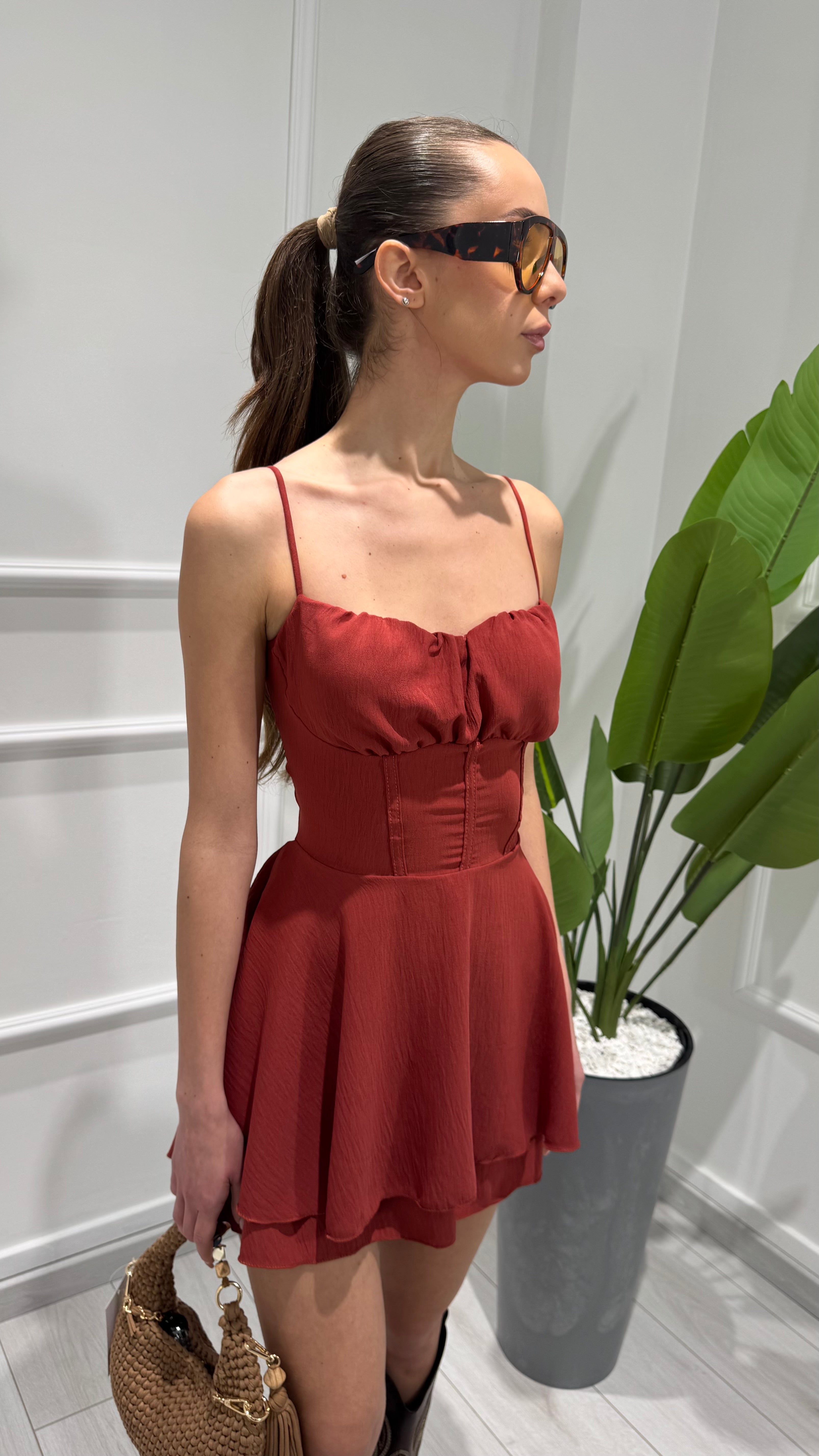 00369 tutina