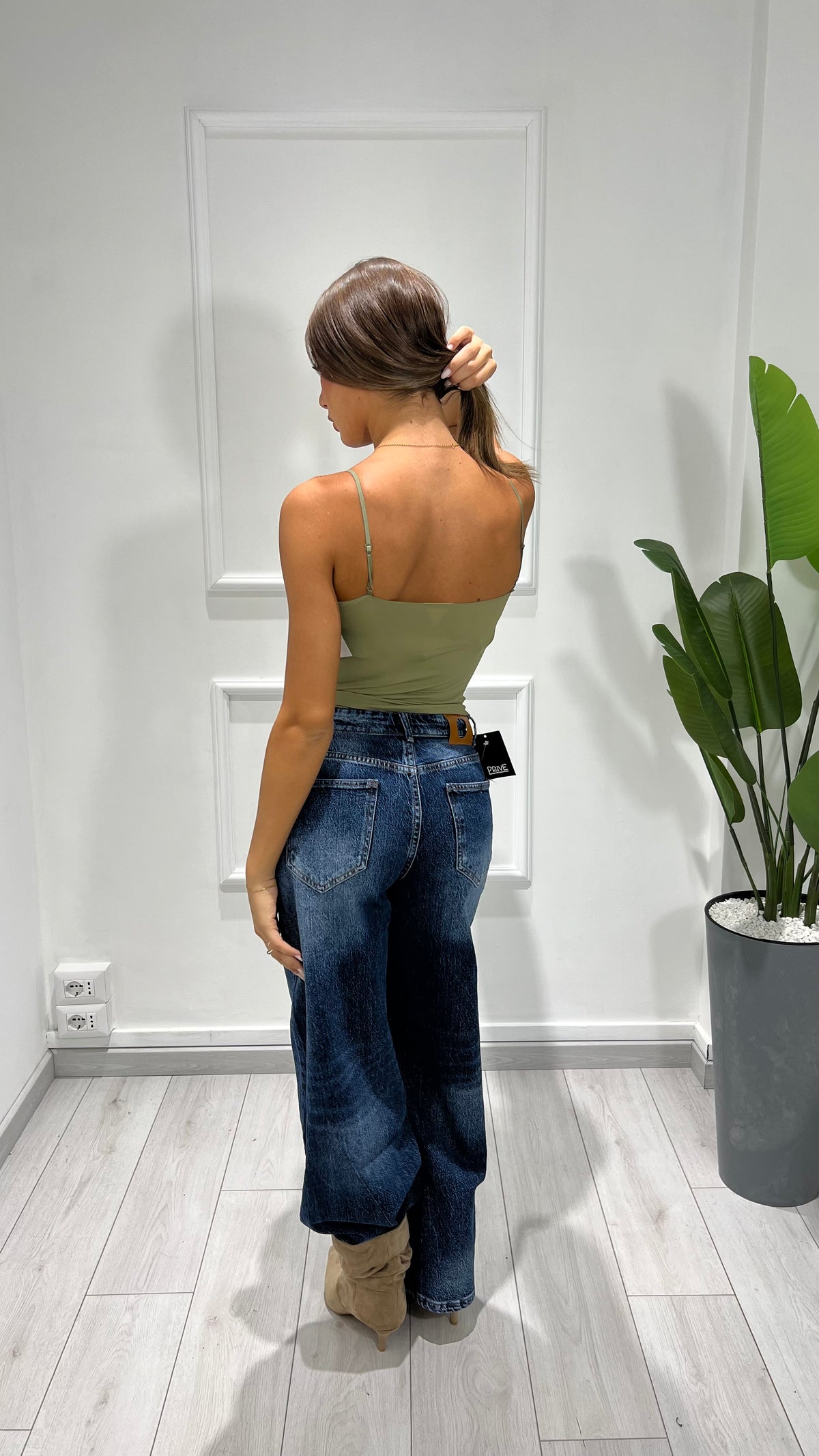 00303 top