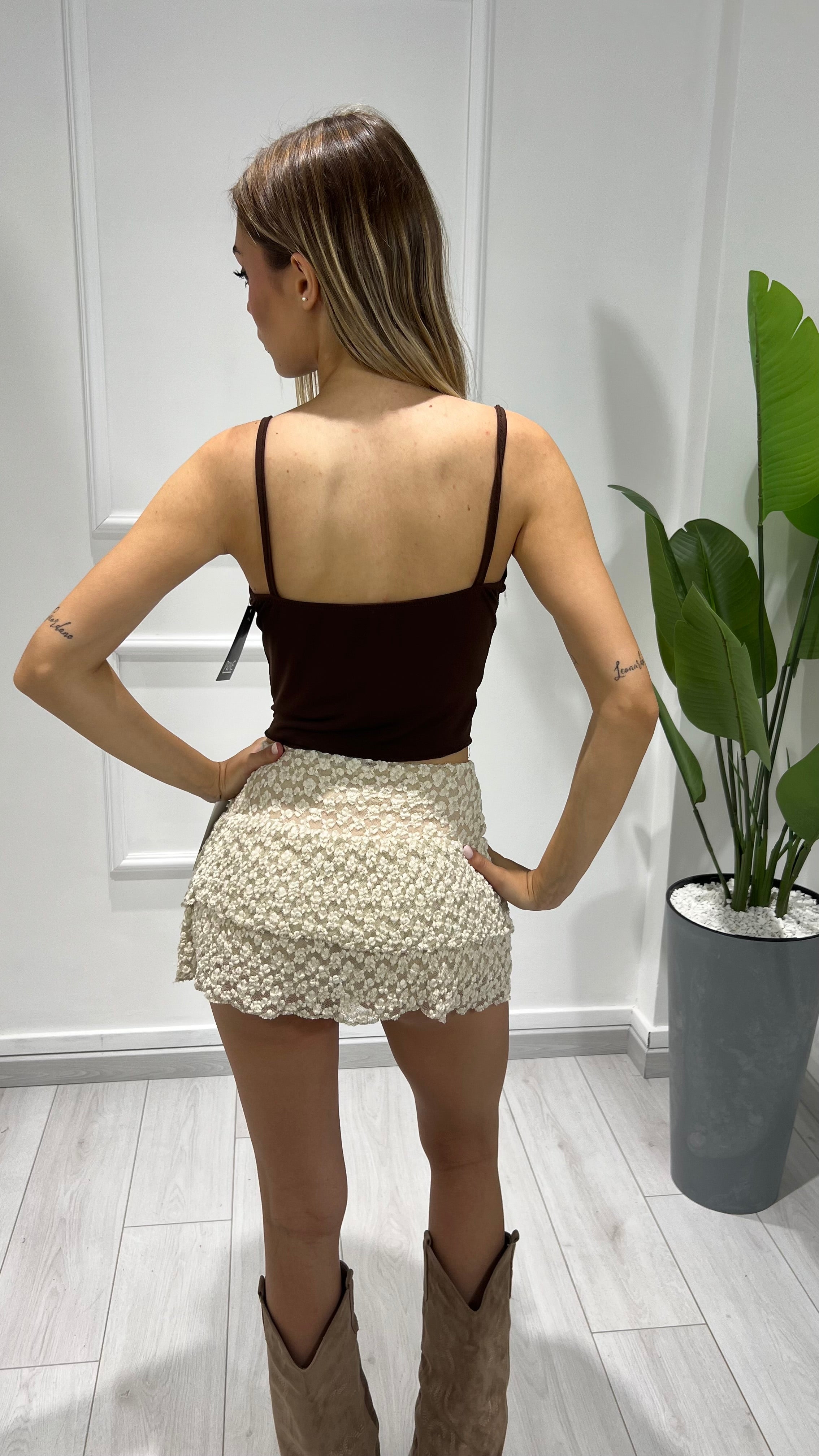 00651 top