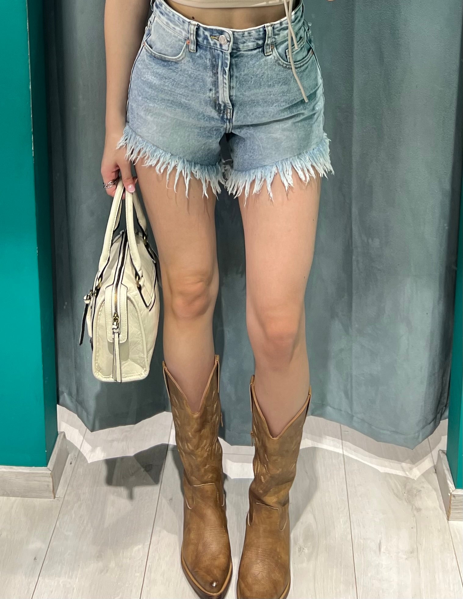 00383 pantaloncini