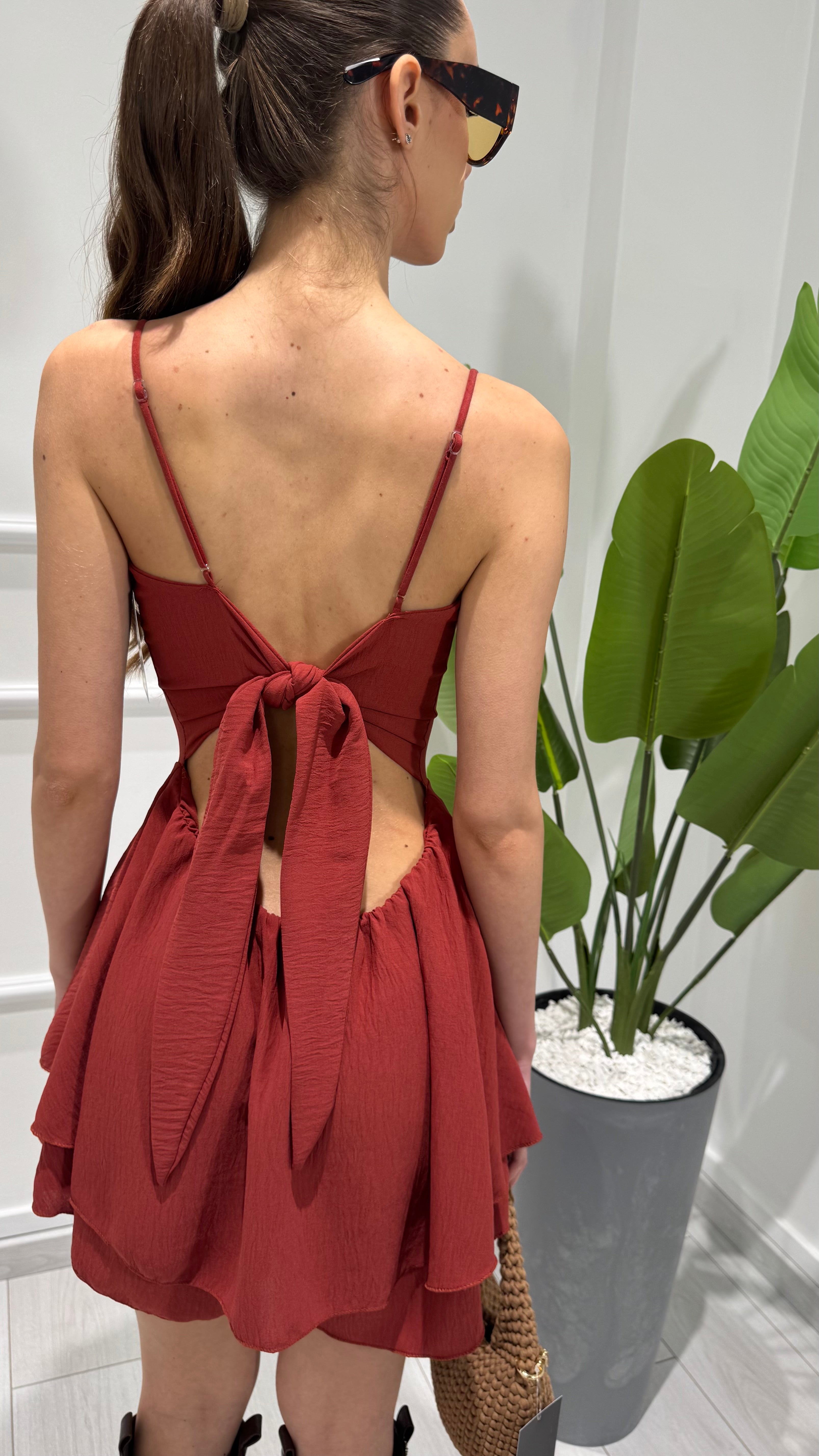 00369 tutina