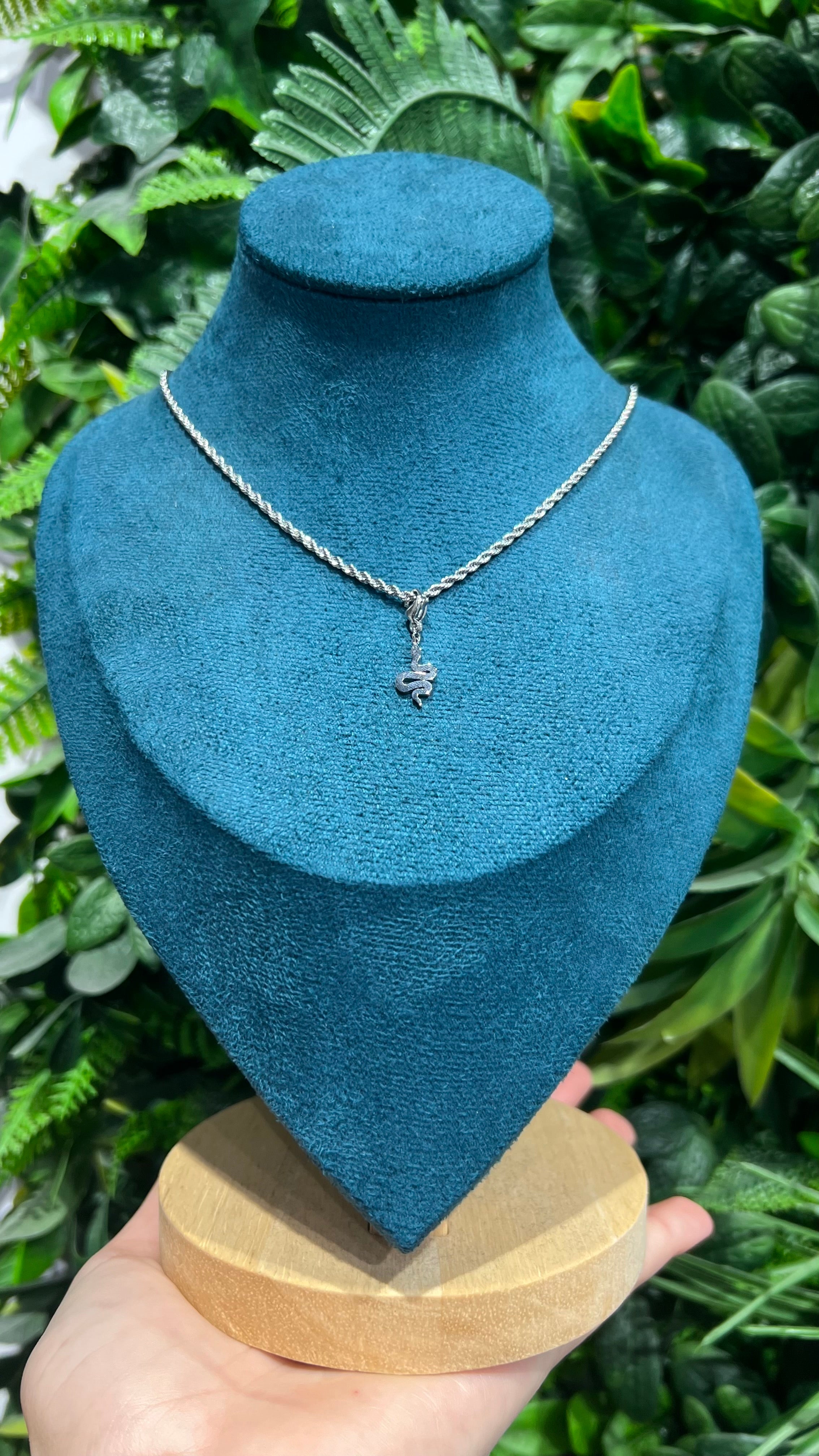 00106 collana