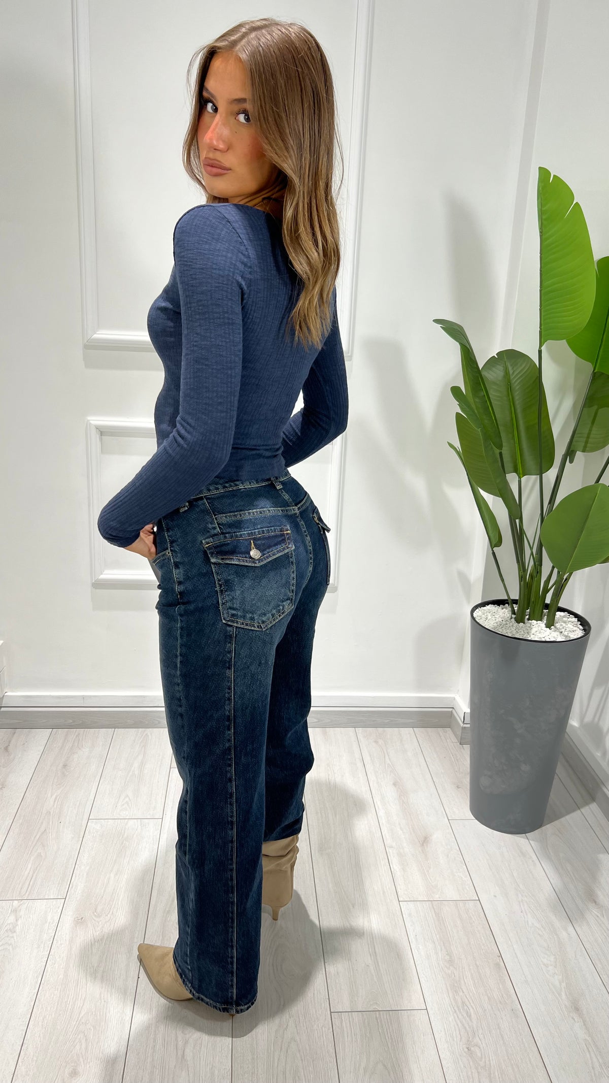 00496 jeans