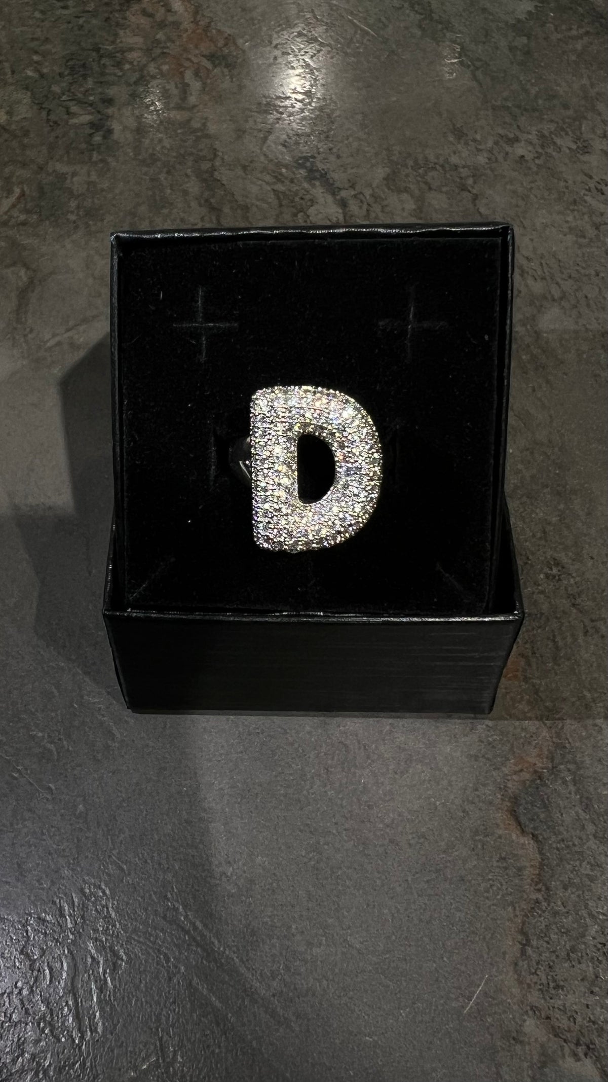 Anello lettera