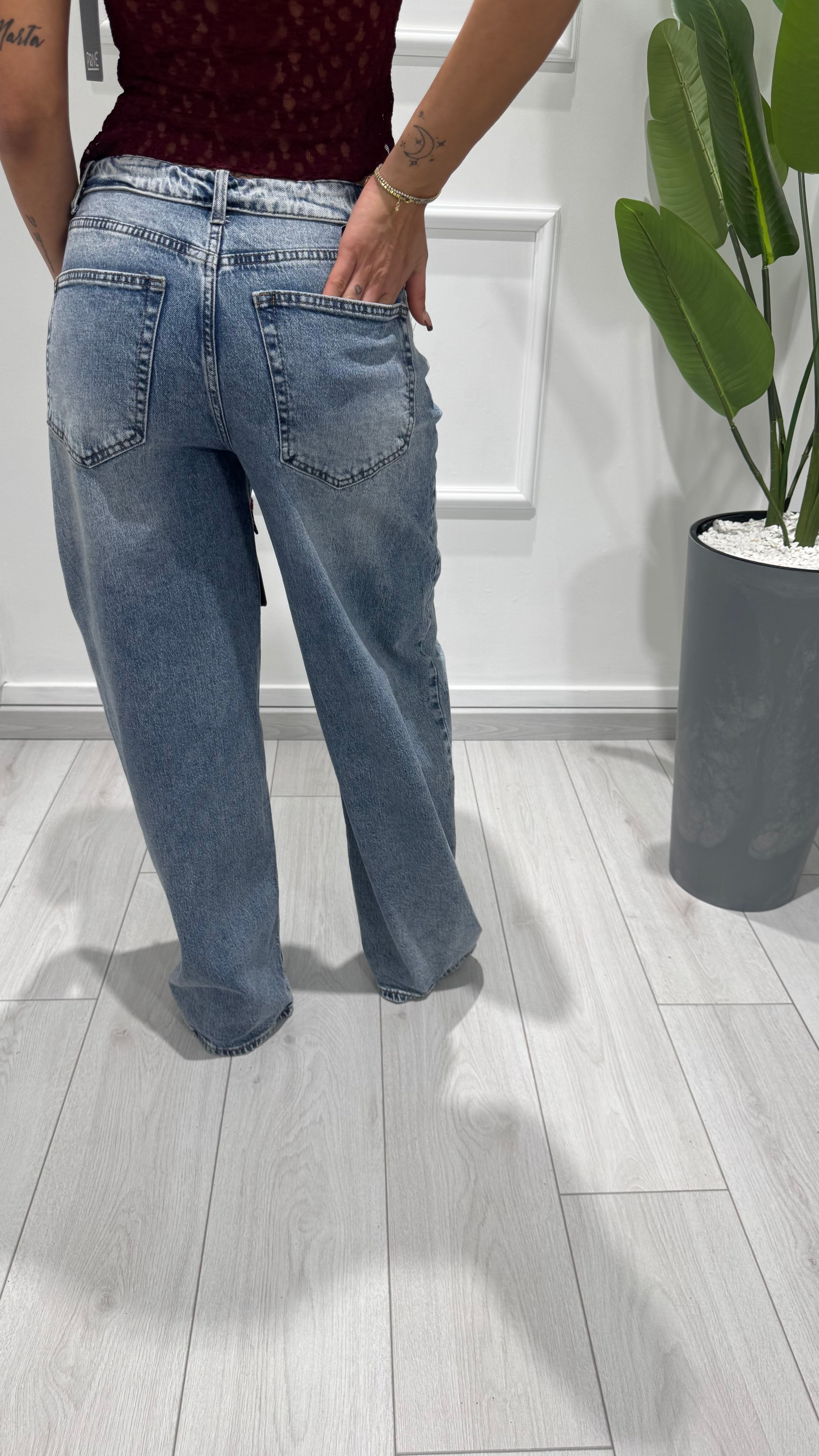 004 Jeans