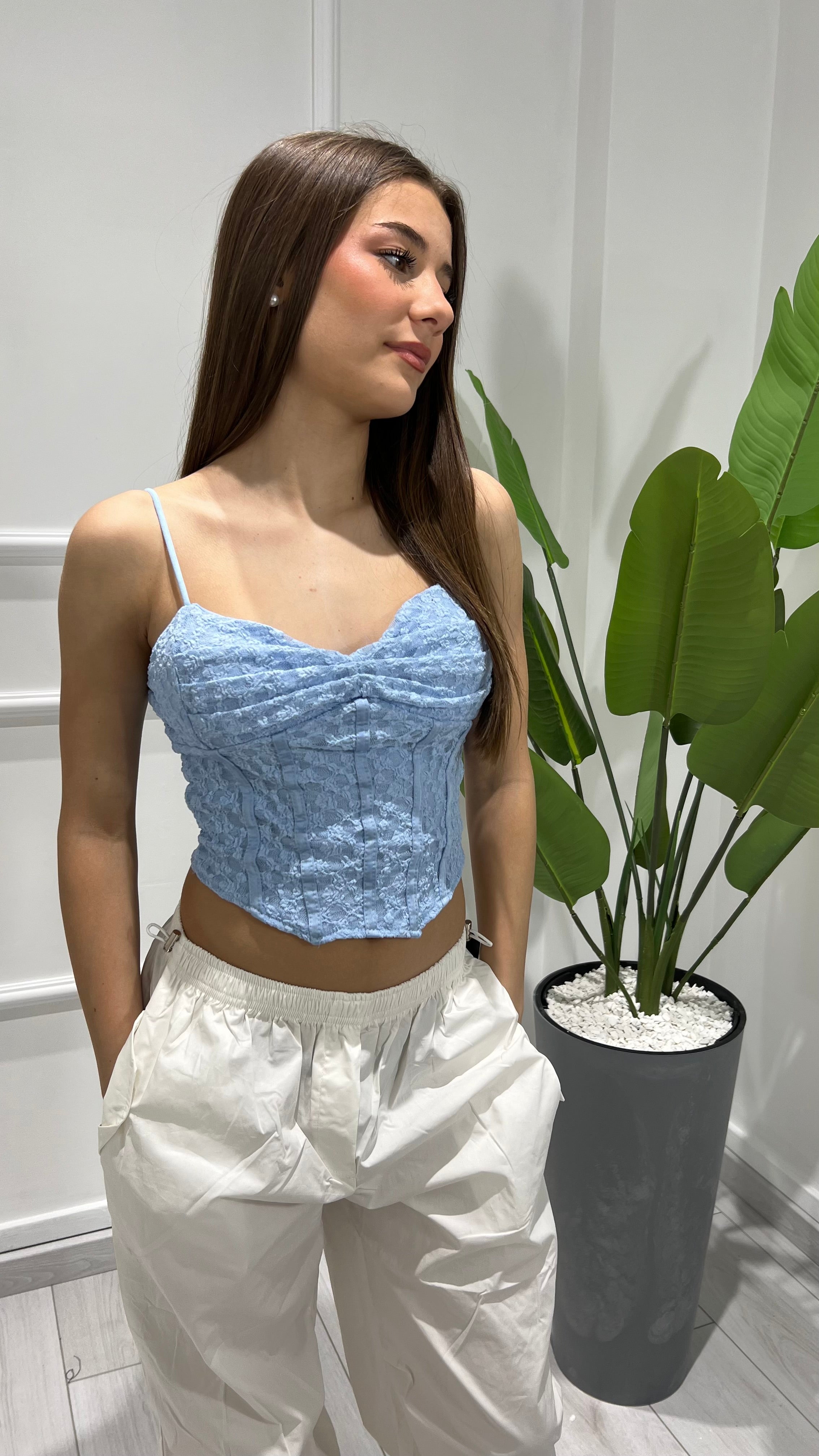 00647 top