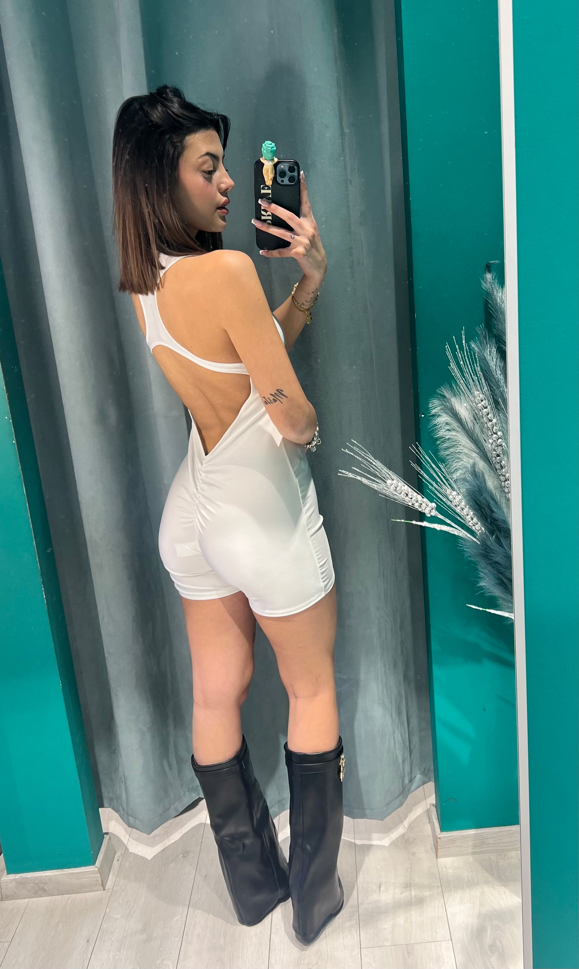 00156 tutina