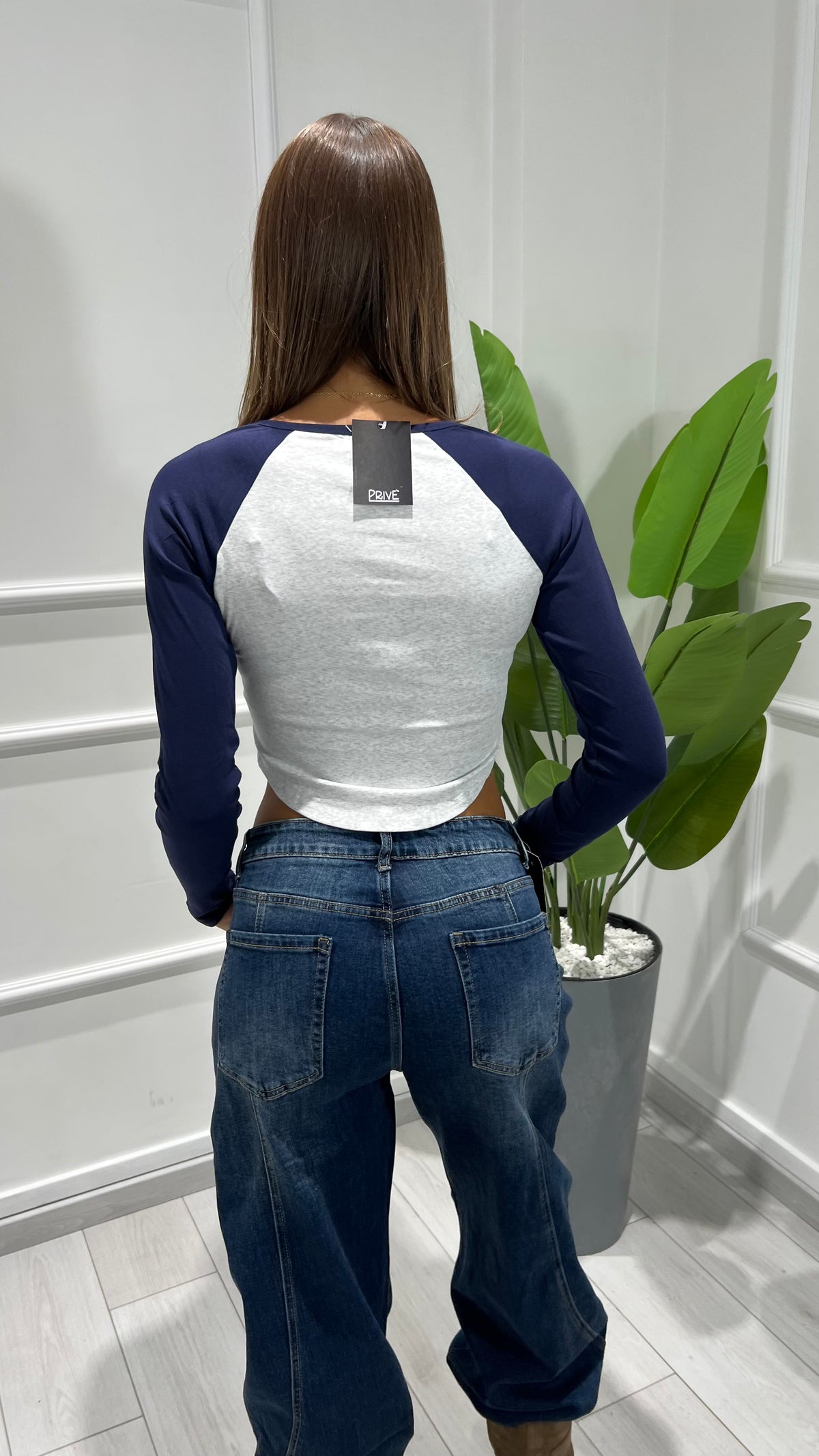 00825 top