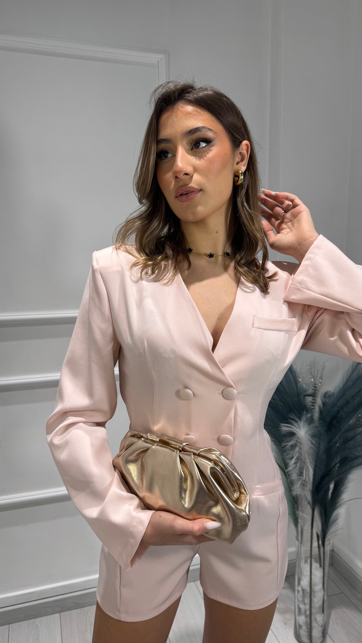 00738 tutina