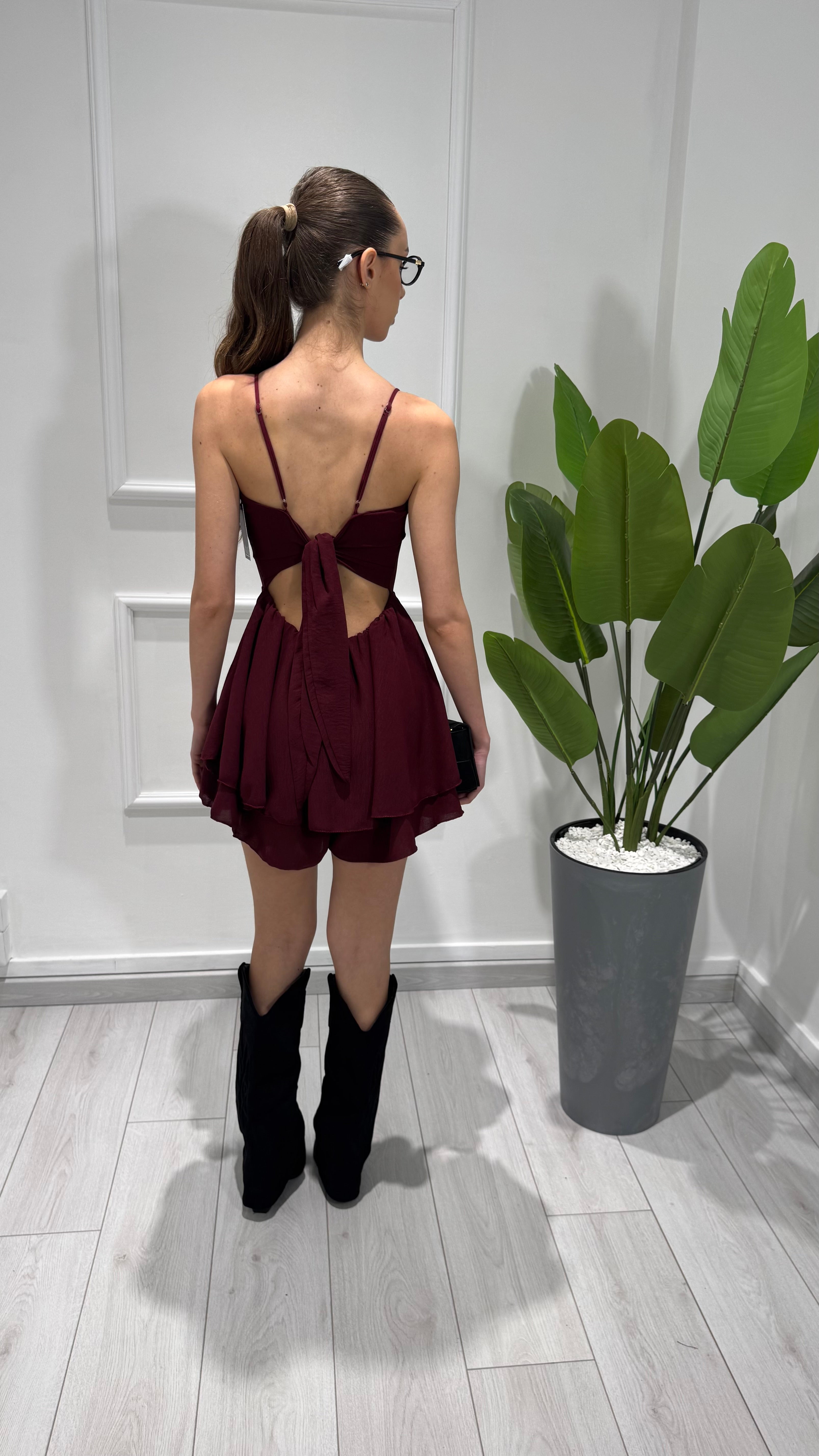 00369 tutina