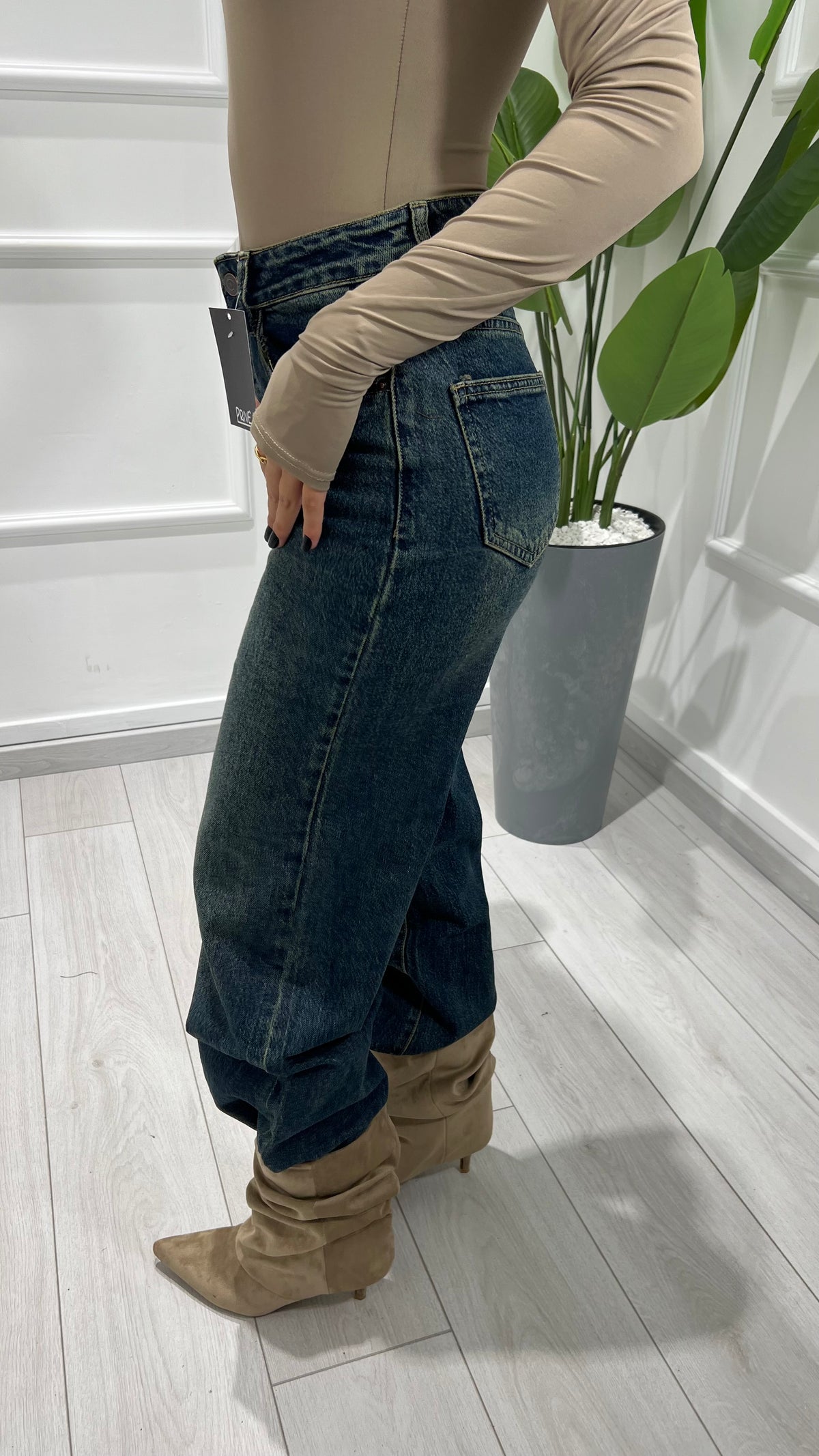 004 jeans