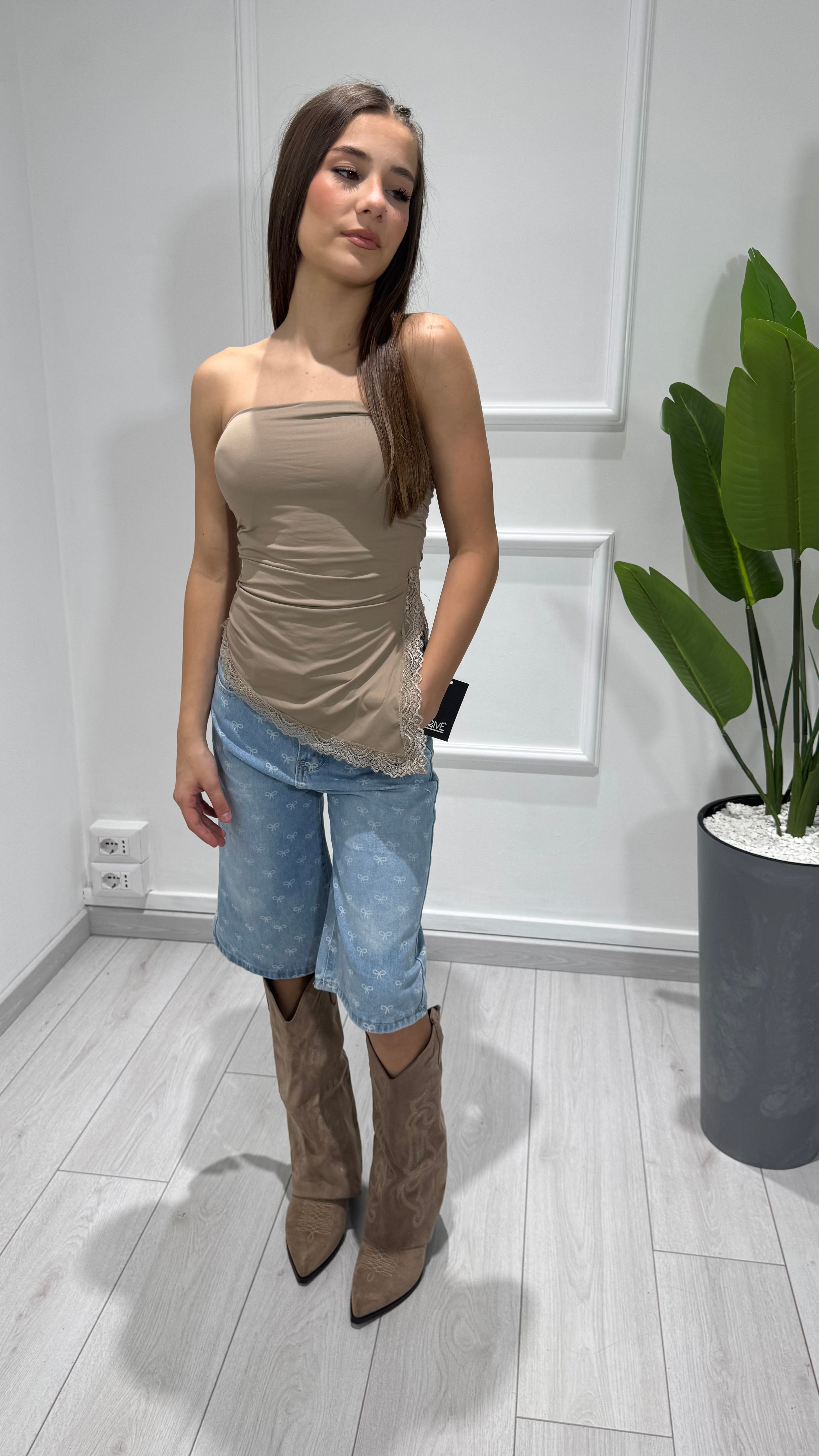 00257 top
