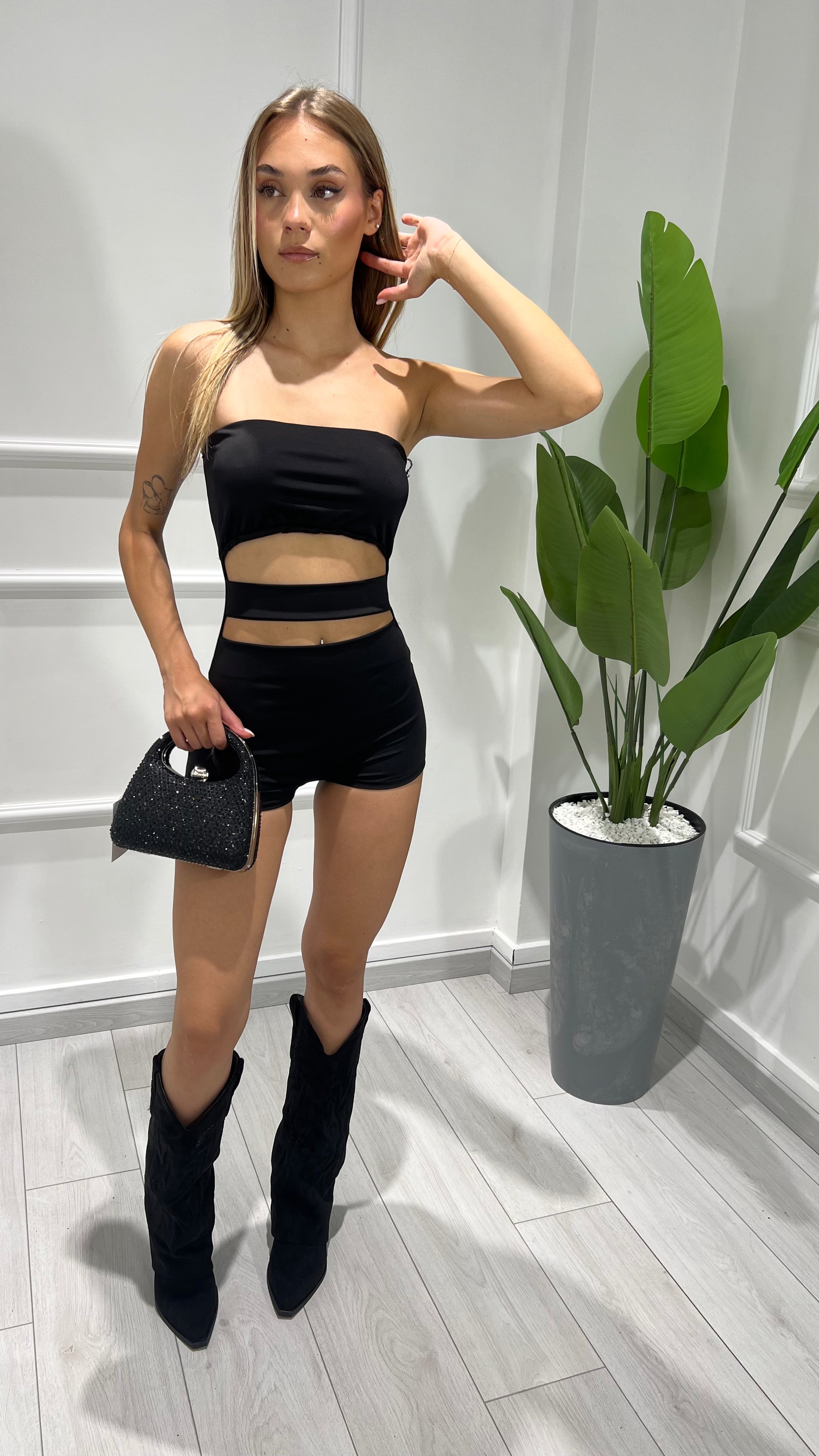 00617 tutina