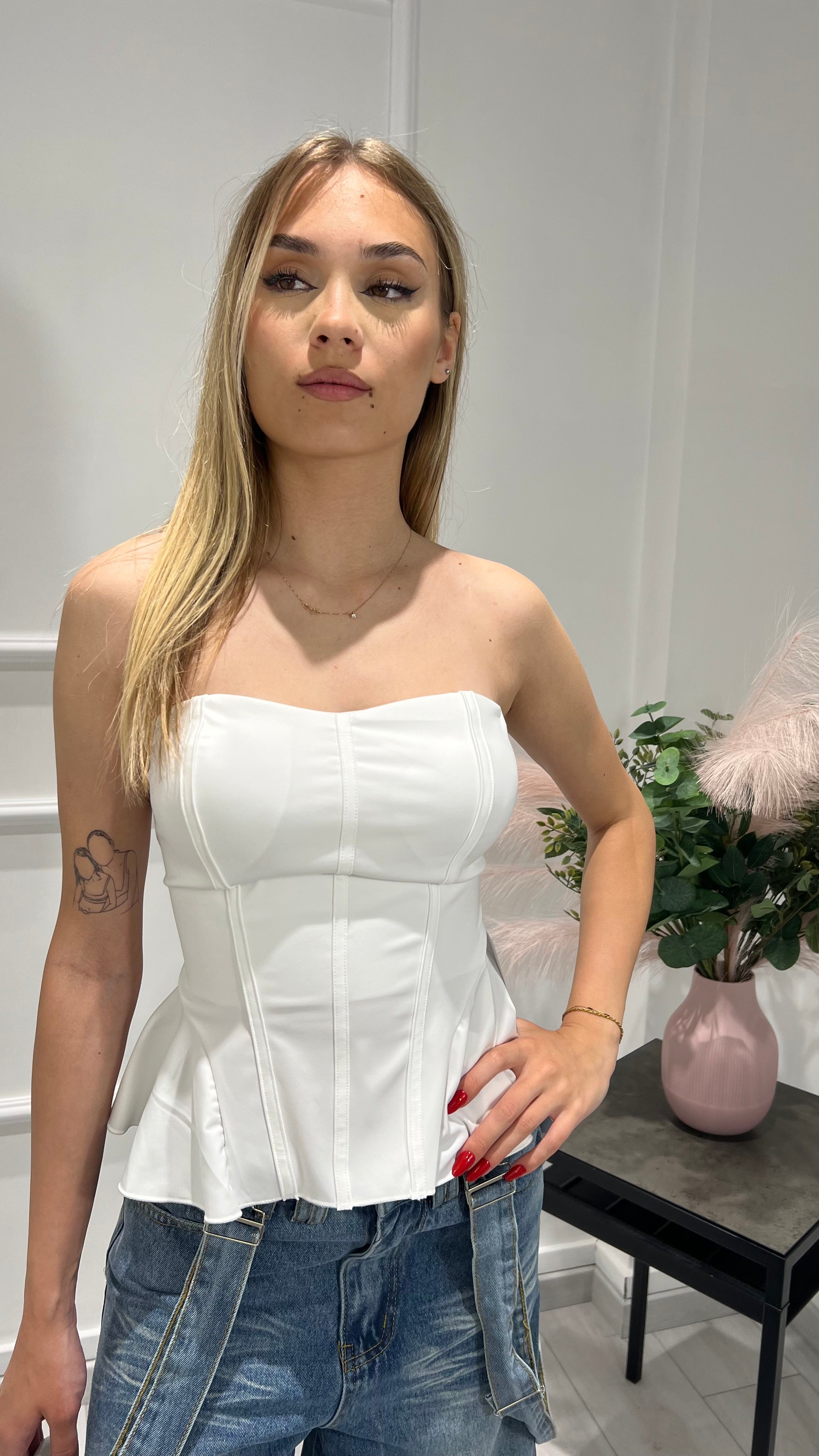0044 top