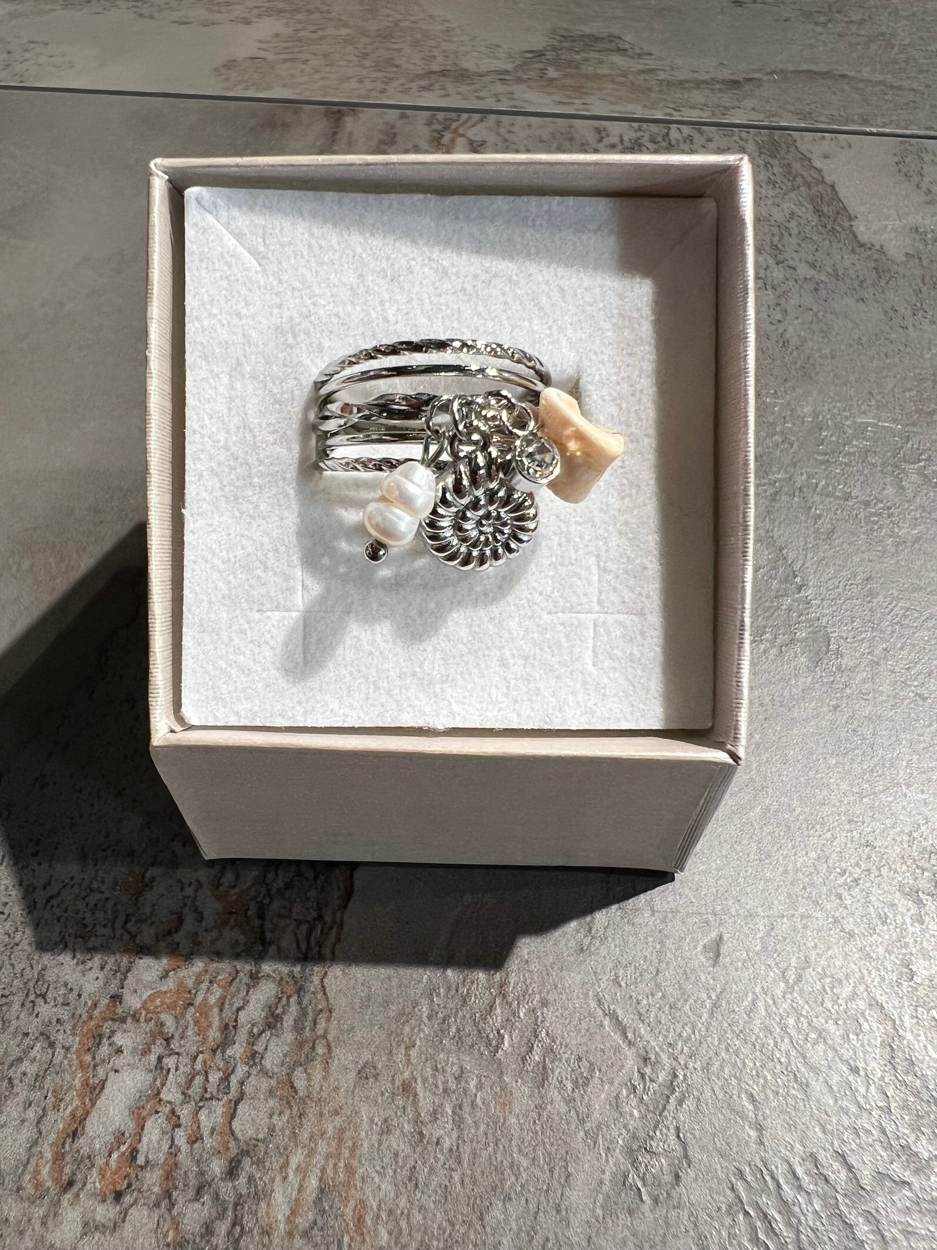Anello conchiglia