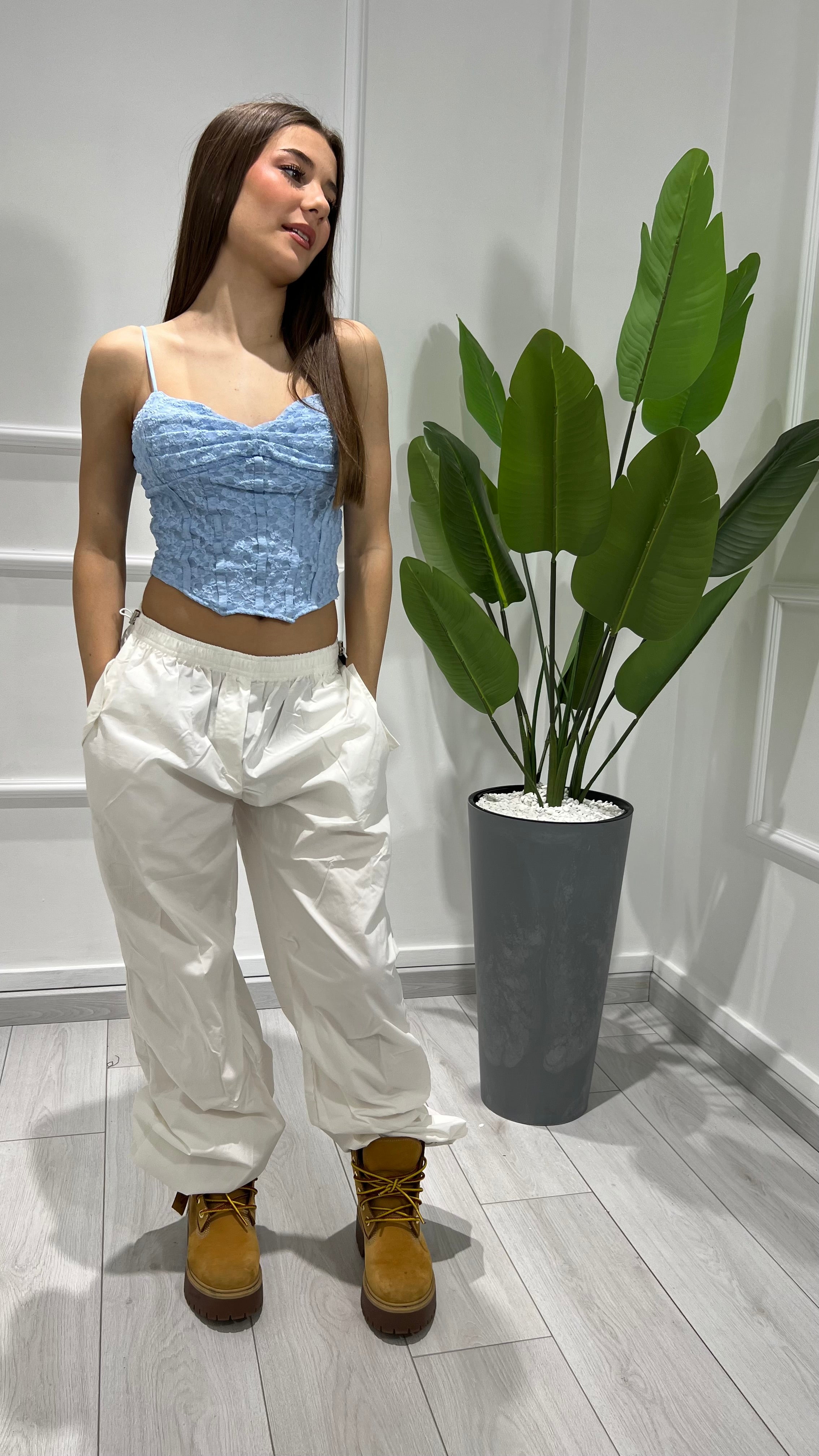 00647 top