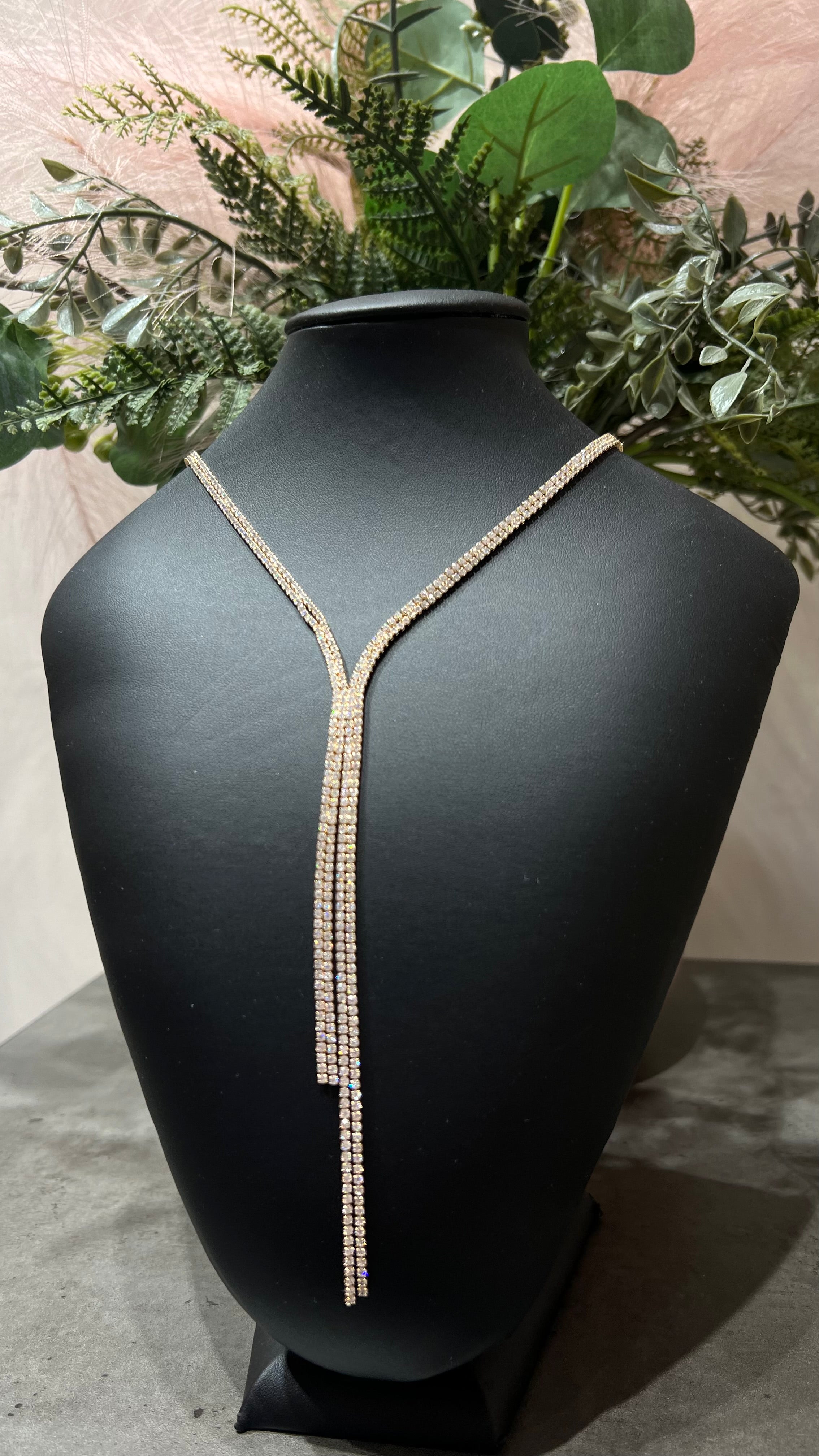 00244 collana