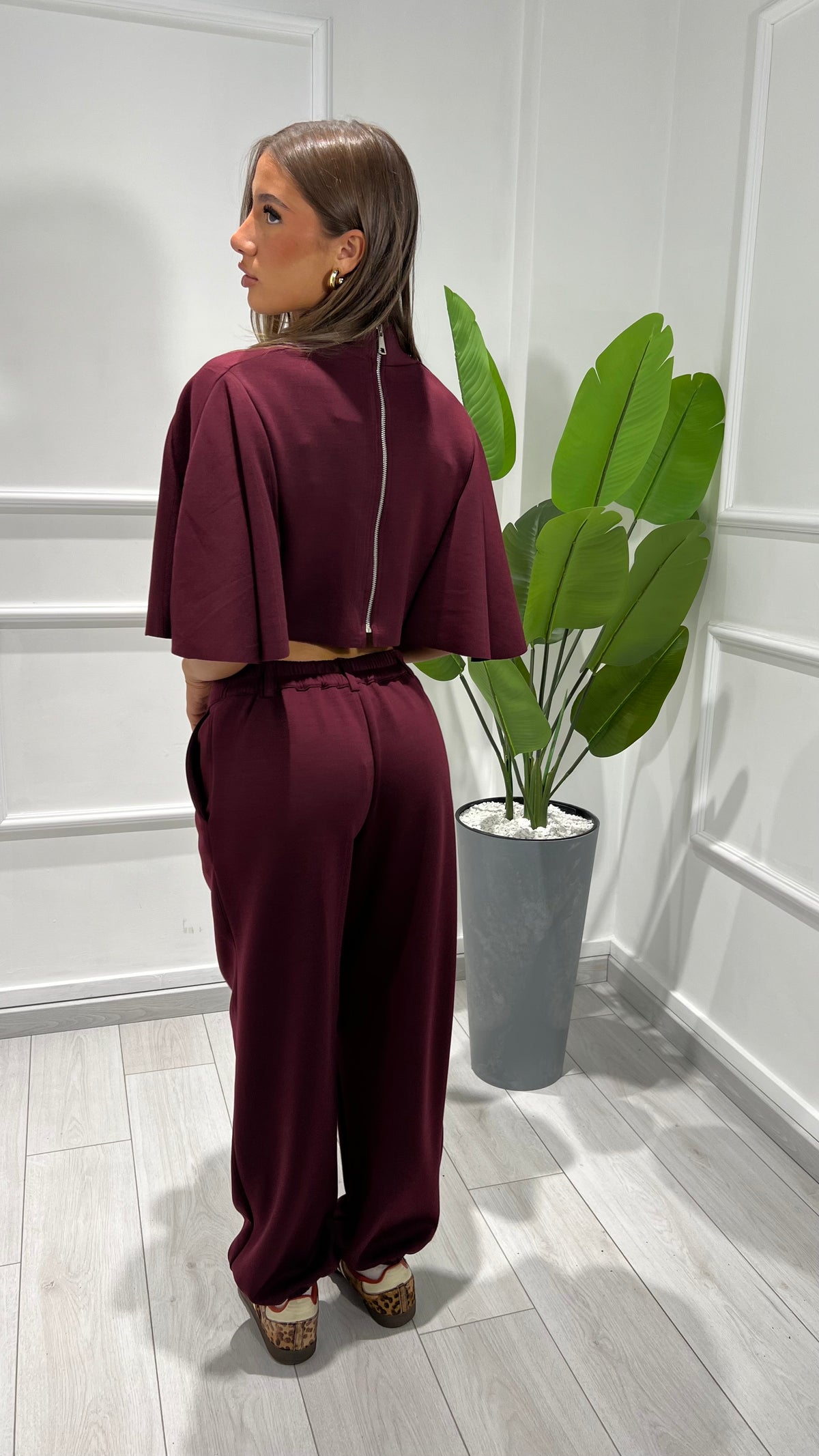 00277 tuta