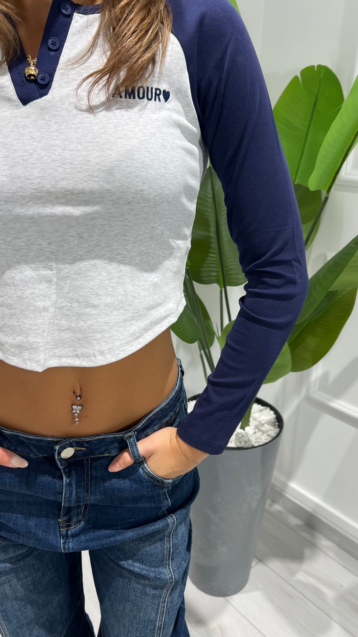00825 top
