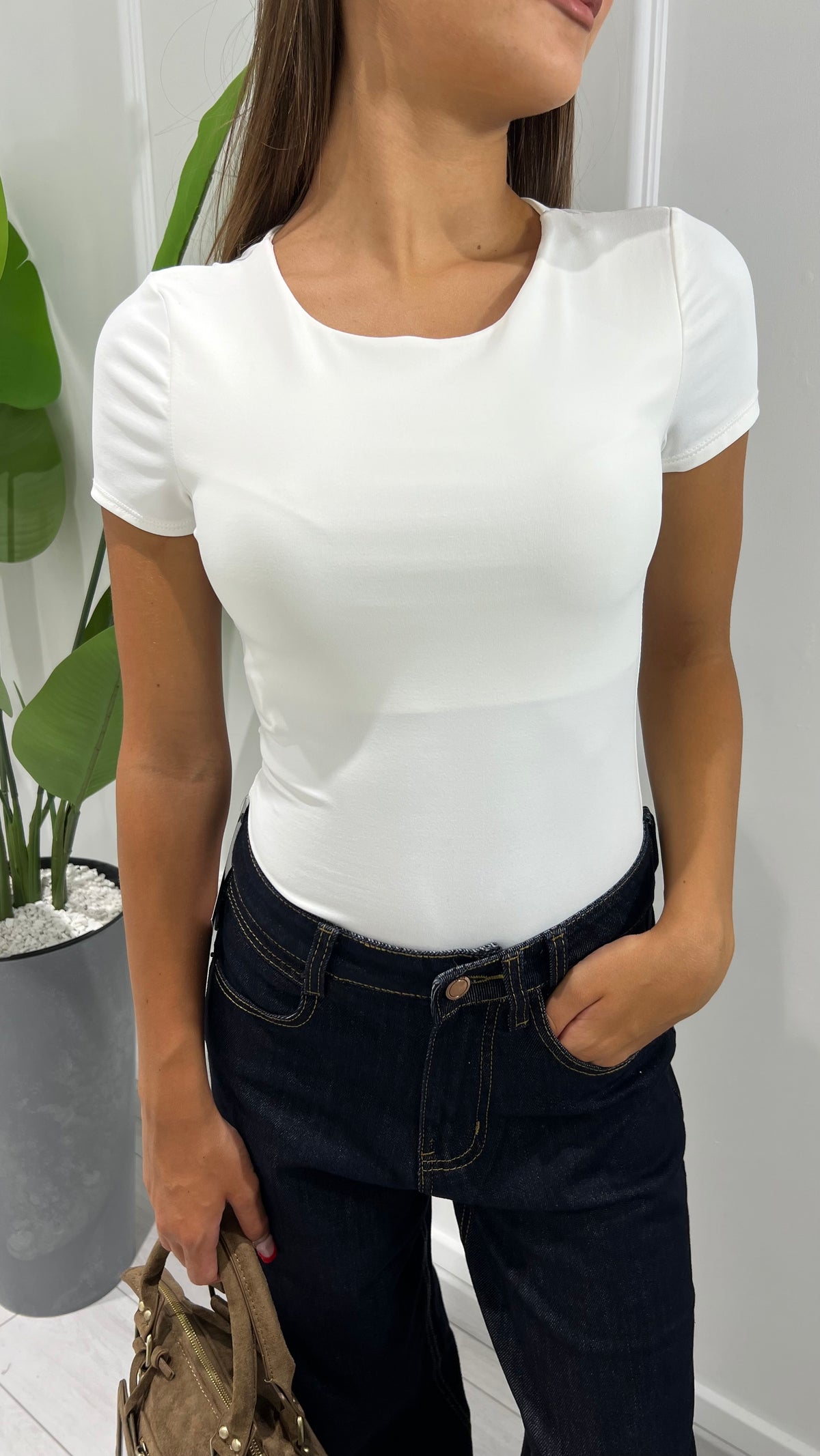 00734 body