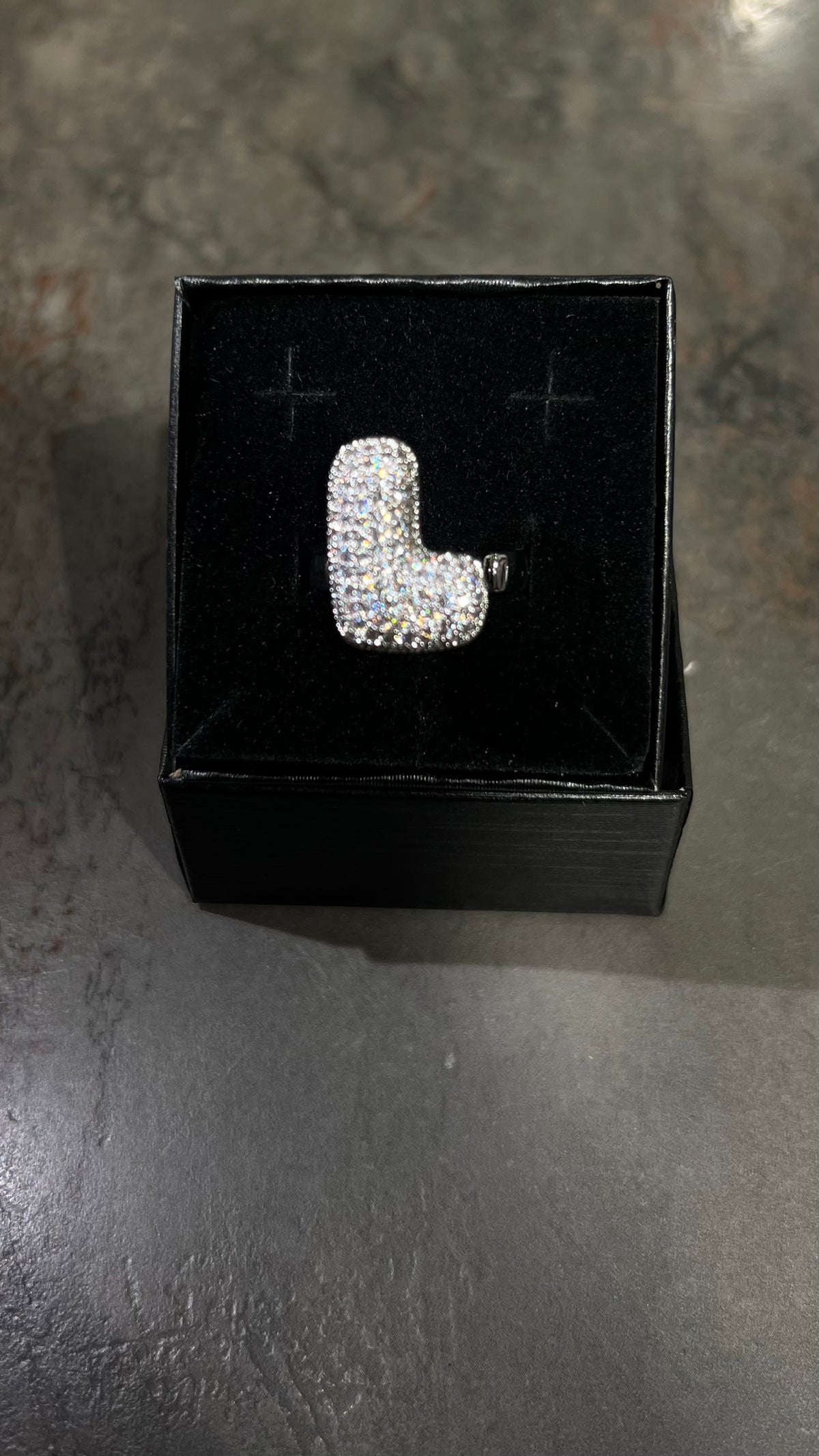 Anello lettera