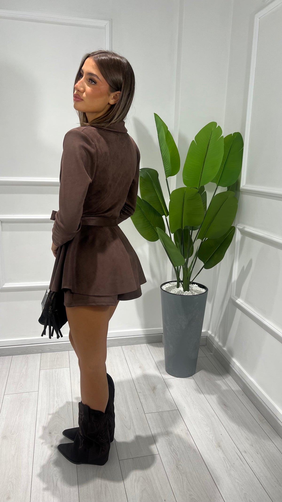 00467 tutina