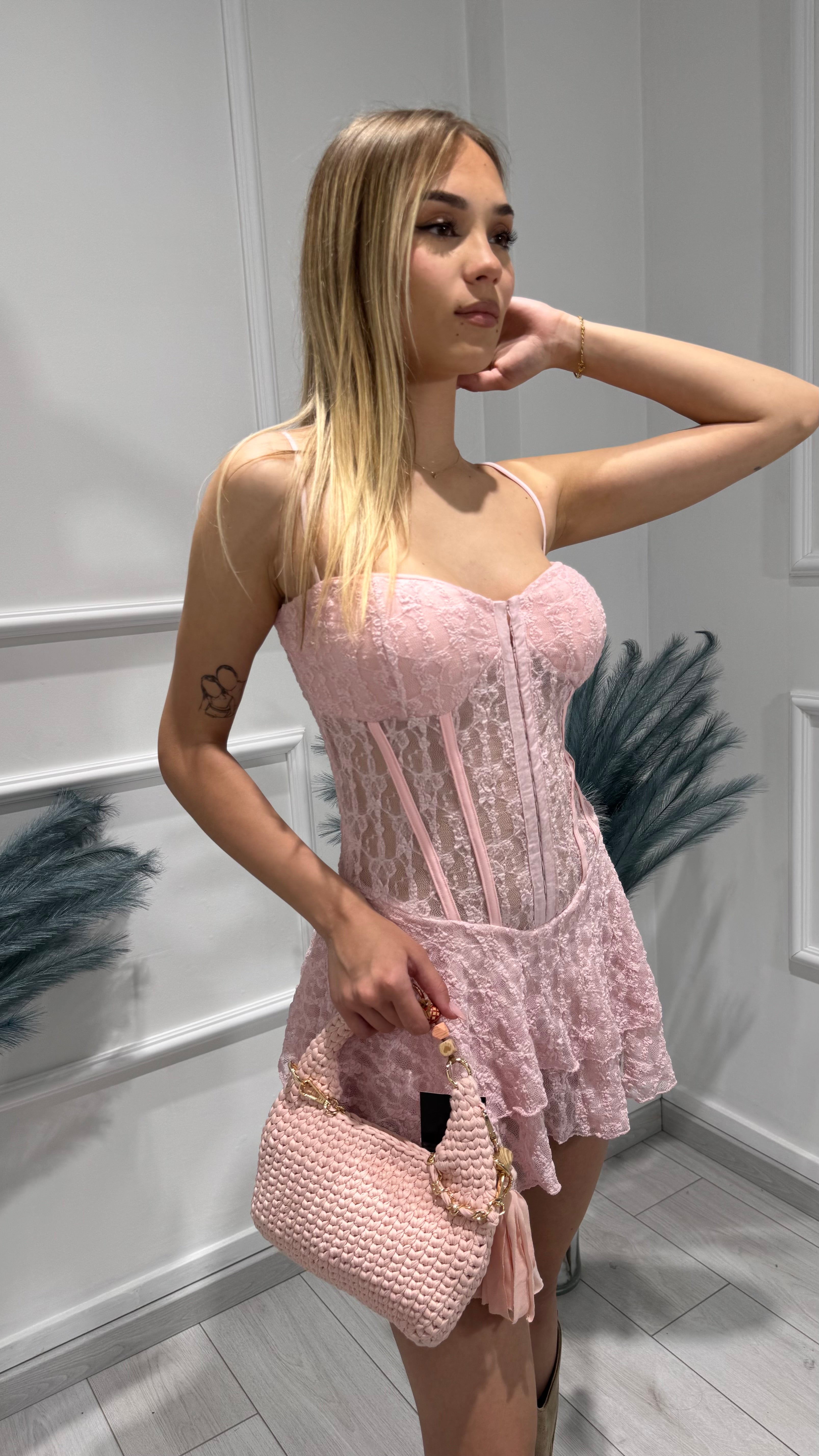 00508 tutina