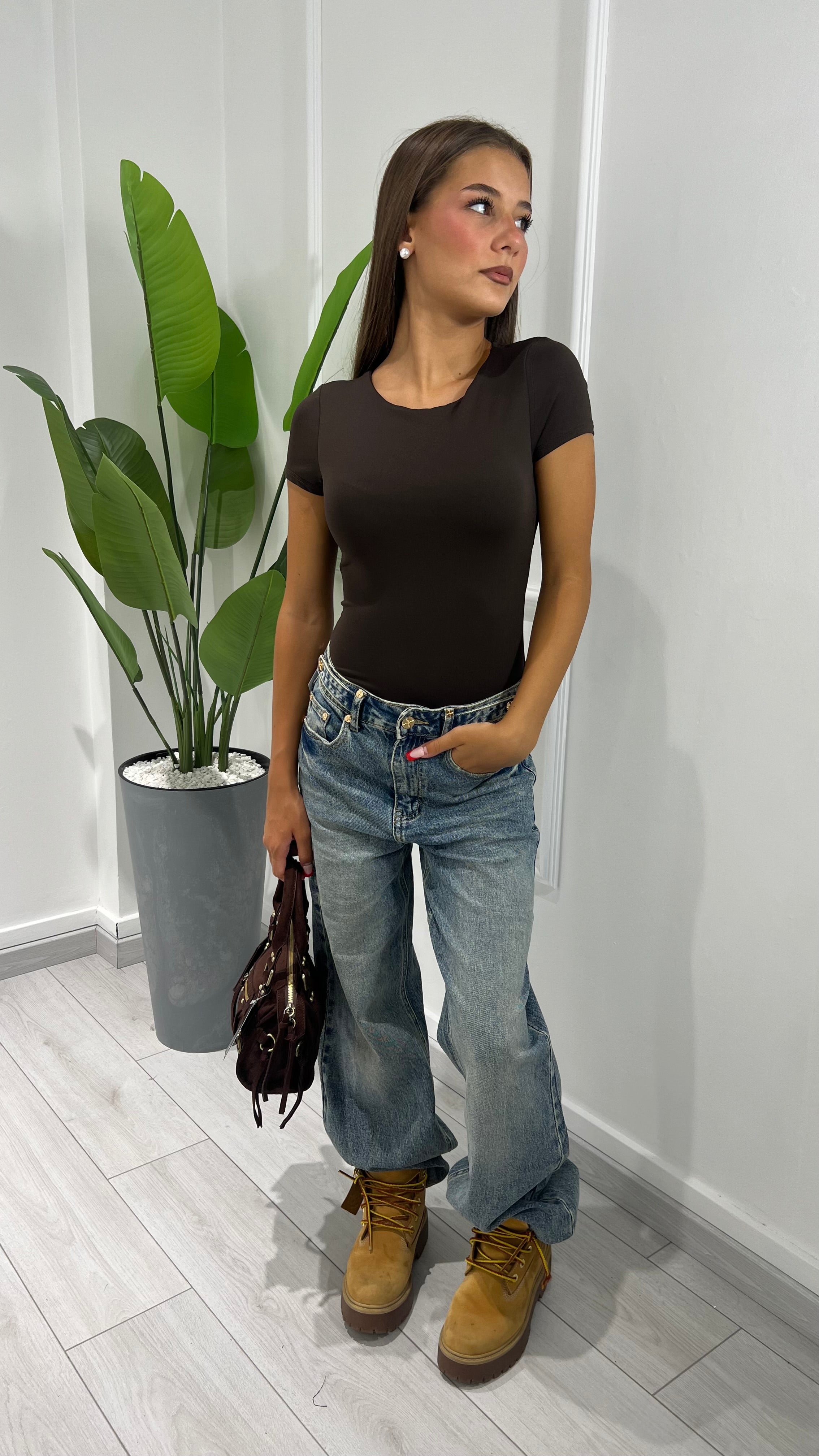 00734 body