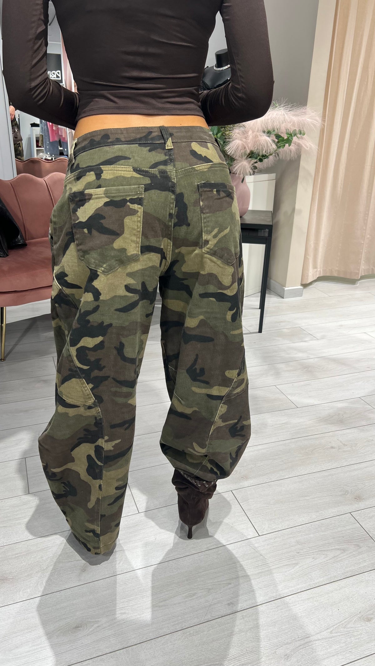00323 jeans